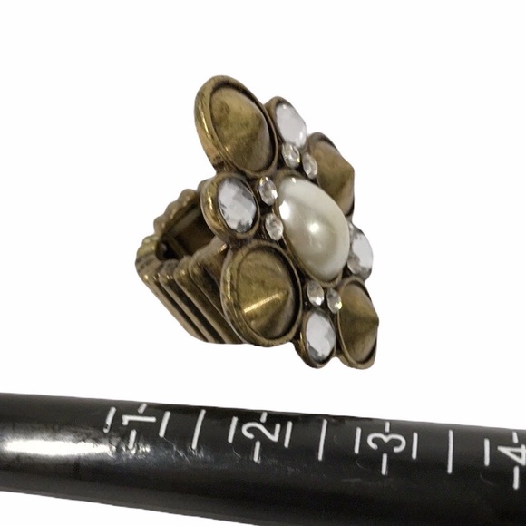 Vintage Pearl & Rhinestone Stretch Ring - Picture 3 of 8